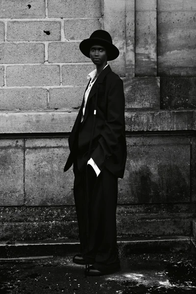 Look 3
